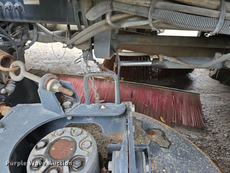 image for item DW3930 2018 Freightliner Business Class M2 street sweeper truck