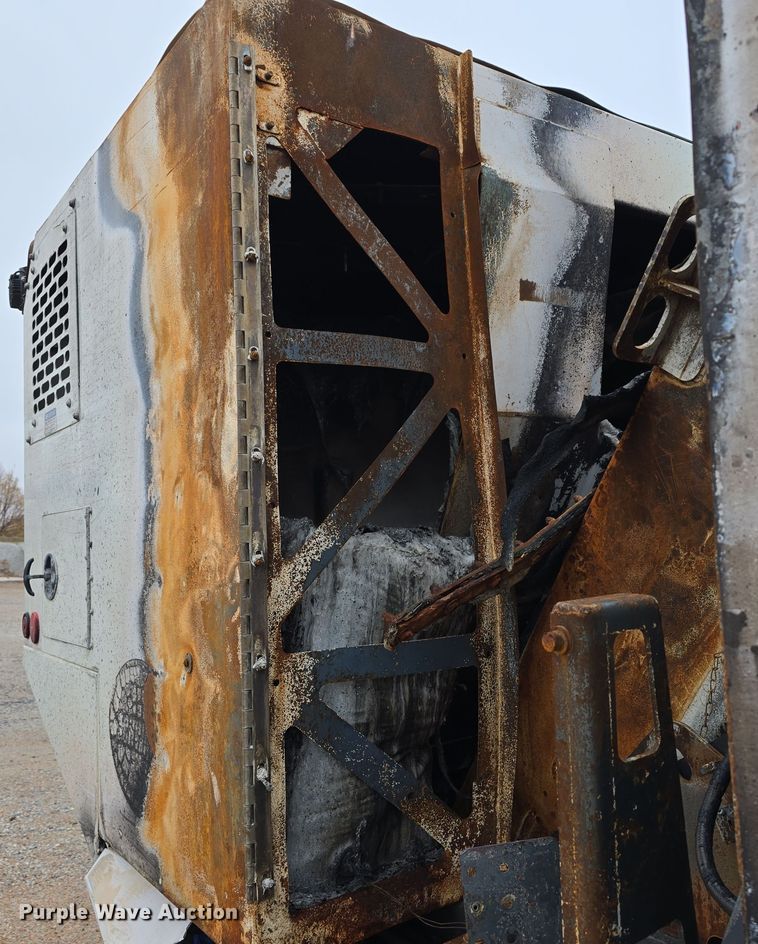 image for item DW3930 2018 Freightliner Business Class M2 street sweeper truck