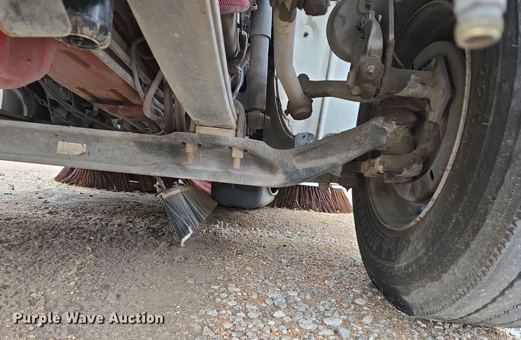 image for item DW3930 2018 Freightliner Business Class M2 street sweeper truck