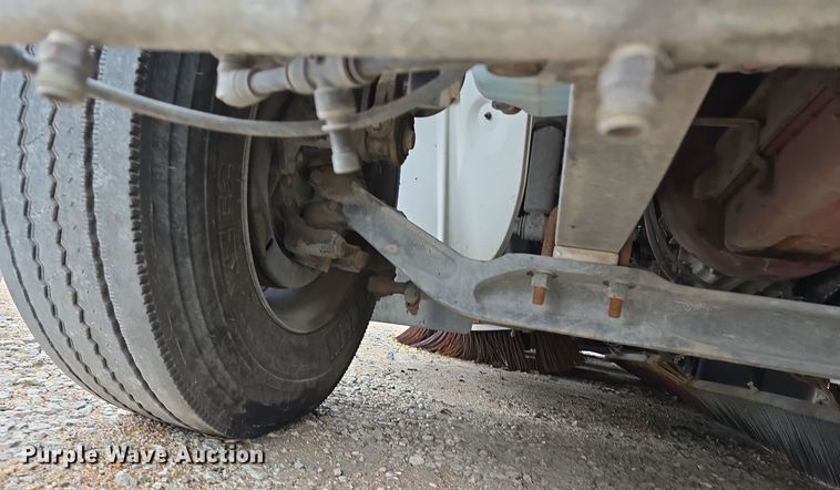 image for item DW3930 2018 Freightliner Business Class M2 street sweeper truck