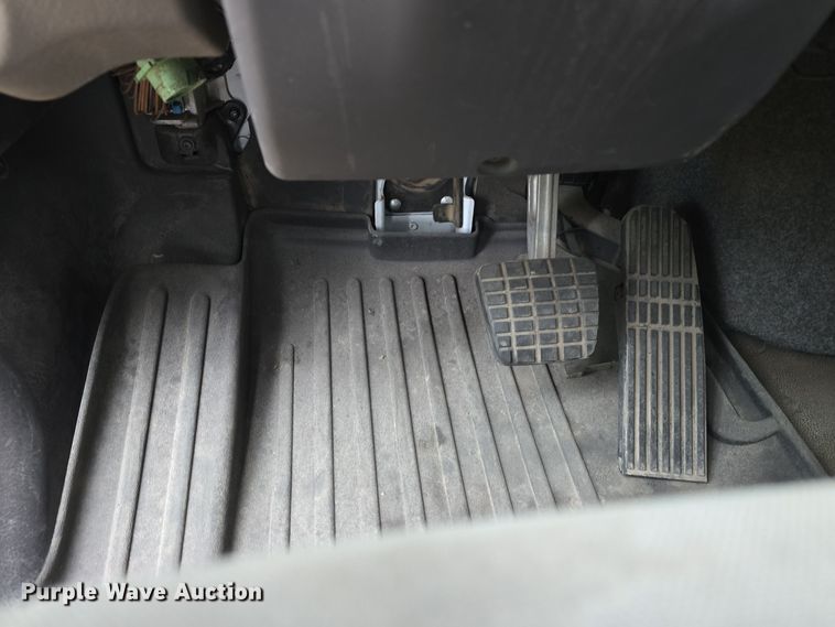 image for item DW3930 2018 Freightliner Business Class M2 street sweeper truck