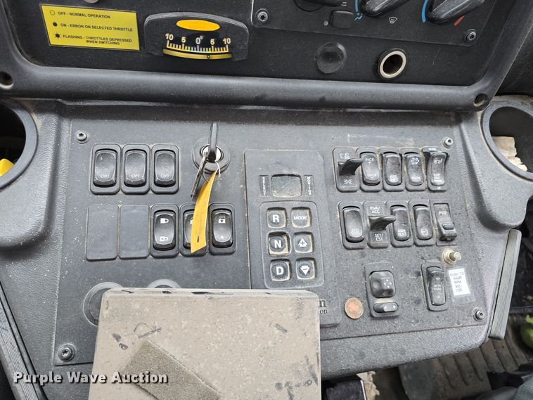 image for item DW3930 2018 Freightliner Business Class M2 street sweeper truck