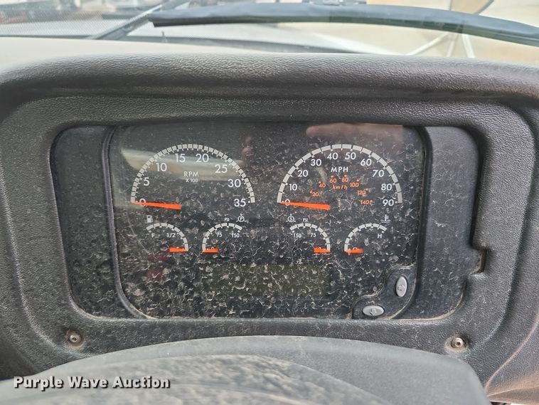 image for item DW3930 2018 Freightliner Business Class M2 street sweeper truck