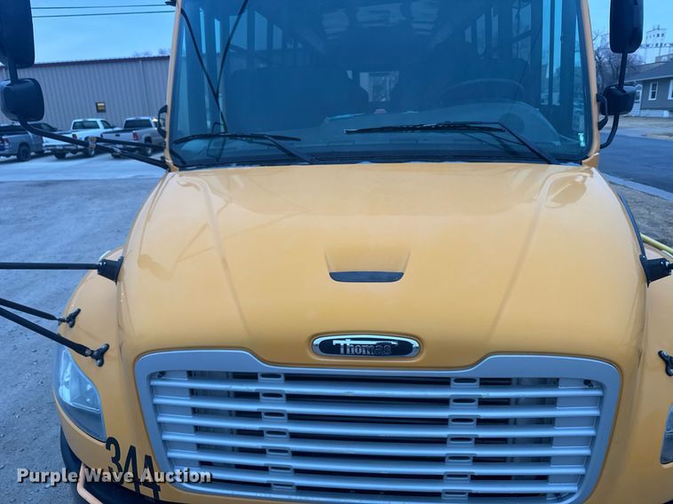 image for item DX3924 2014 Thomas  Saf-T-Liner C2 school bus