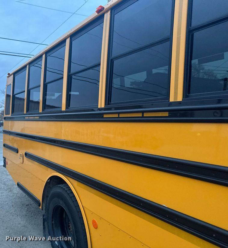 image for item DX3924 2014 Thomas  Saf-T-Liner C2 school bus