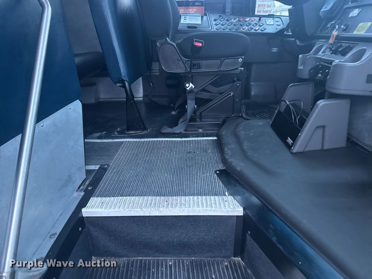 image for item DX3924 2014 Thomas  Saf-T-Liner C2 school bus