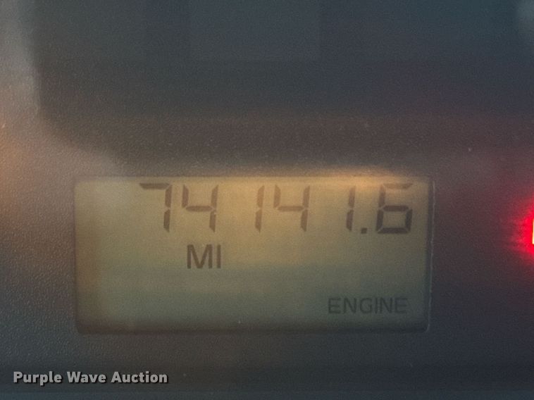 image for item DX3924 2014 Thomas  Saf-T-Liner C2 school bus