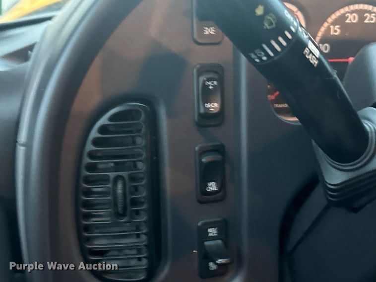 image for item DX3924 2014 Thomas  Saf-T-Liner C2 school bus