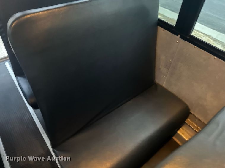 image for item DX3924 2014 Thomas  Saf-T-Liner C2 school bus