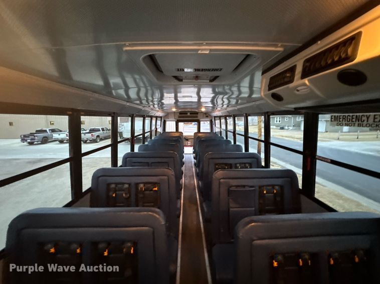 image for item DX3924 2014 Thomas  Saf-T-Liner C2 school bus