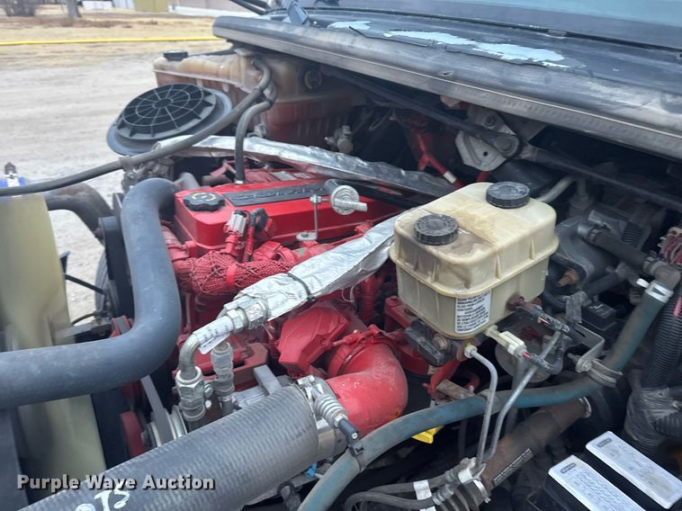 image for item DX3924 2014 Thomas  Saf-T-Liner C2 school bus