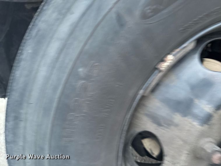 image for item DX3924 2014 Thomas  Saf-T-Liner C2 school bus