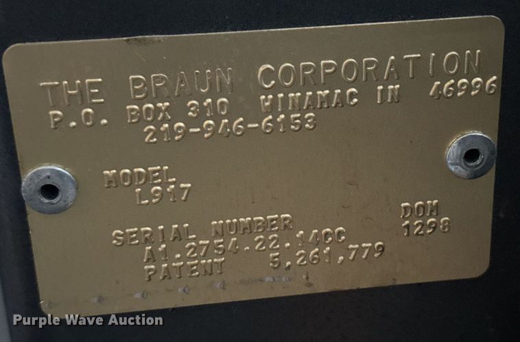 image for item DX3928 1999 Ford E350 Super Duty XLT handicap accessible van