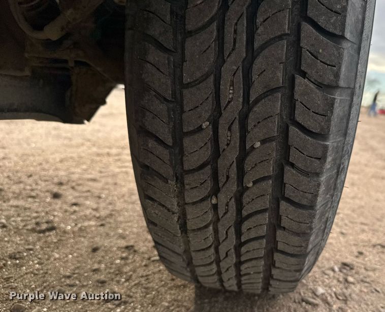 image for item DX3930 1993 Jeep Cherokee SUV