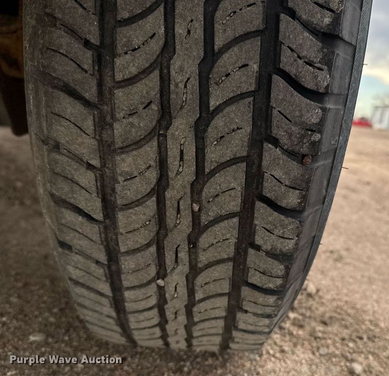 image for item DX3930 1993 Jeep Cherokee SUV