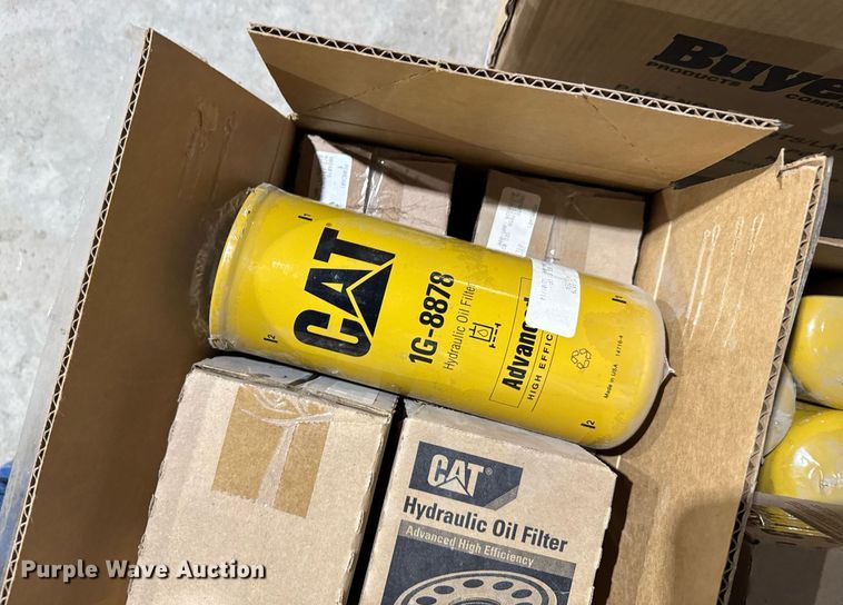 image for item DX3932 Approximately 29 Caterpillar 1G-8878 filters