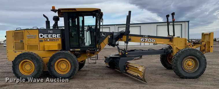 image for item DX3934 2007 John Deere 670D motor grader