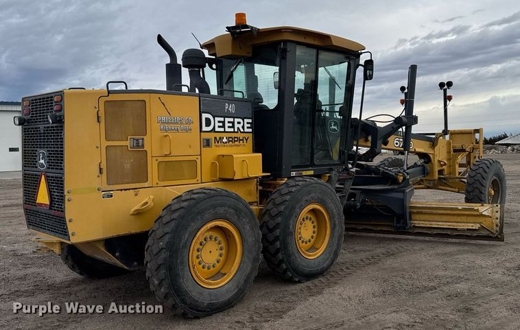 image for item DX3934 2007 John Deere 670D motor grader