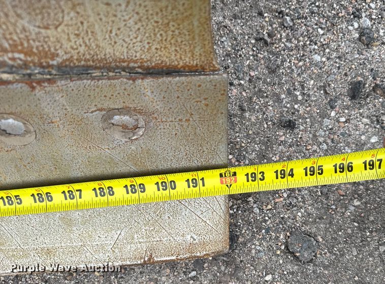 image for item DX3934 2007 John Deere 670D motor grader