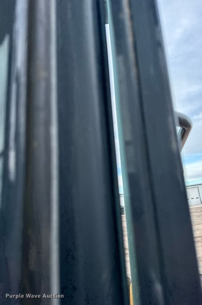 image for item DX3934 2007 John Deere 670D motor grader