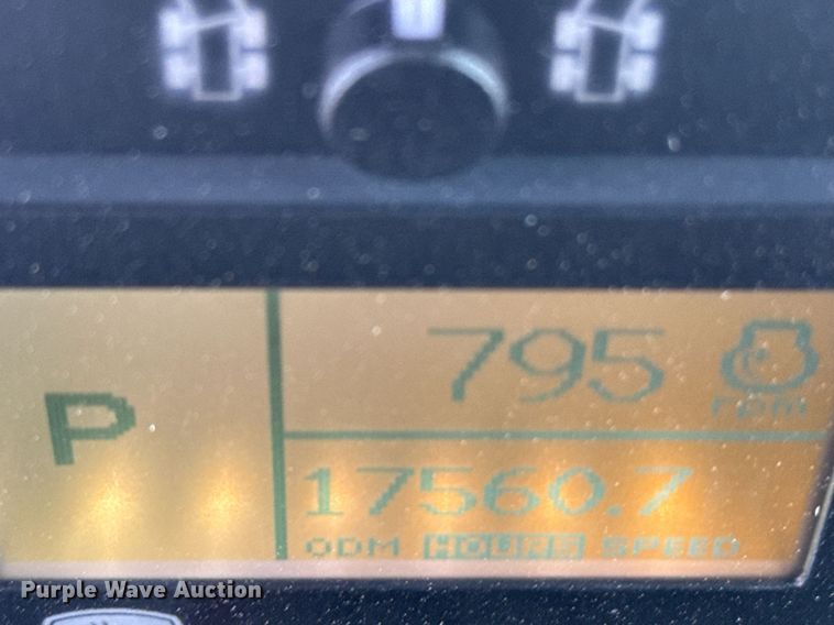 image for item DX3934 2007 John Deere 670D motor grader