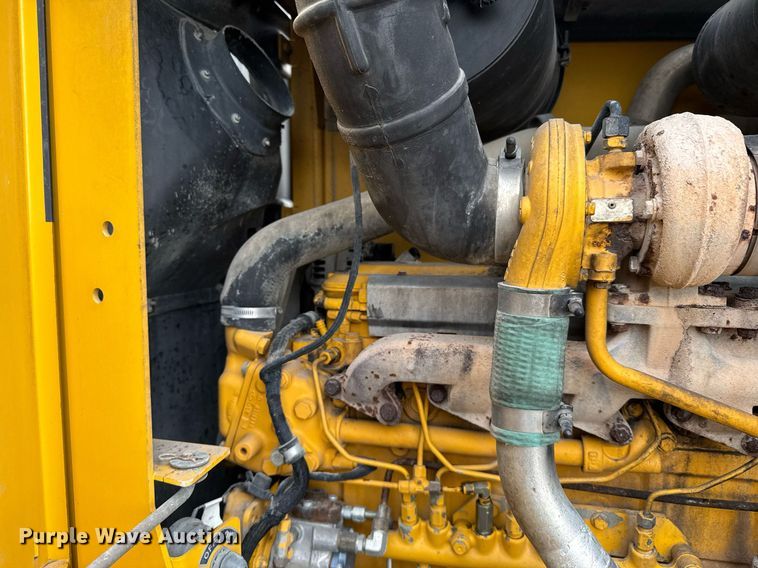 image for item DX3934 2007 John Deere 670D motor grader