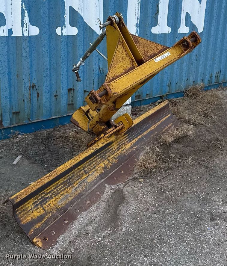 image for item DX3935 10' W three point blade