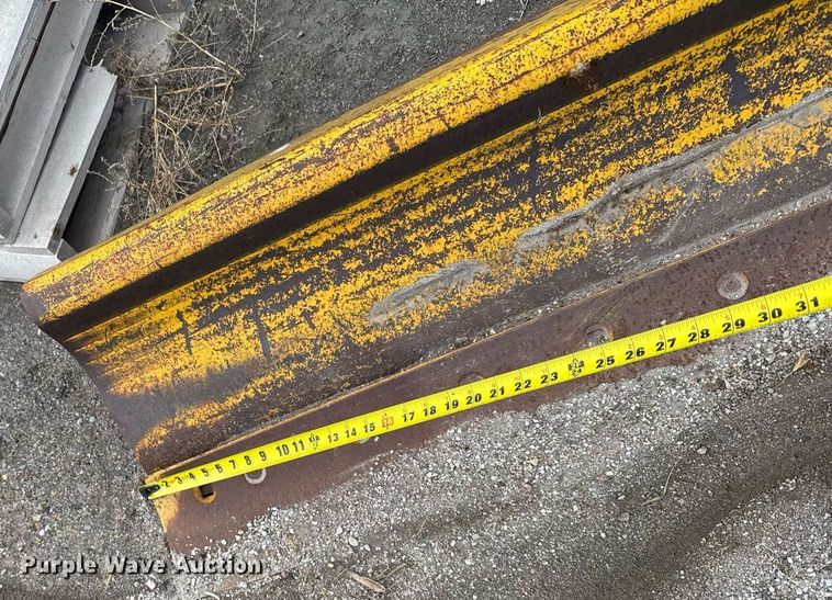 image for item DX3935 10' W three point blade