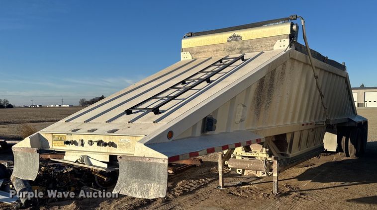 image for item DX3936 2015 Construction Trailer Specialist BDT-40 bottom dump trailer