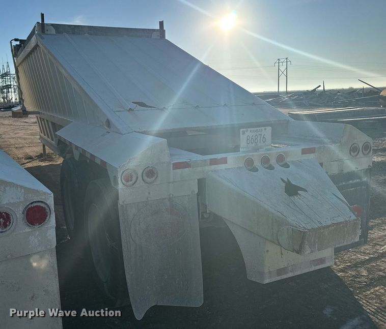 image for item DX3936 2015 Construction Trailer Specialist BDT-40 bottom dump trailer