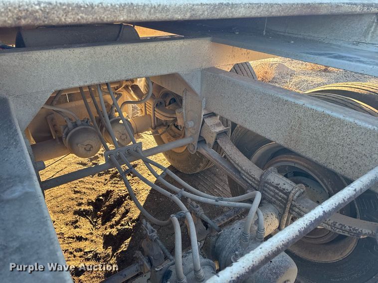 image for item DX3936 2015 Construction Trailer Specialist BDT-40 bottom dump trailer