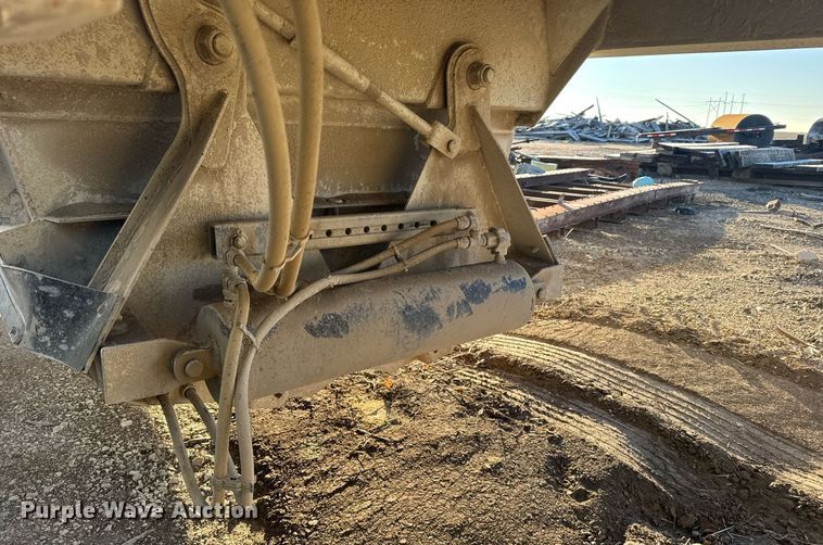 image for item DX3936 2015 Construction Trailer Specialist BDT-40 bottom dump trailer