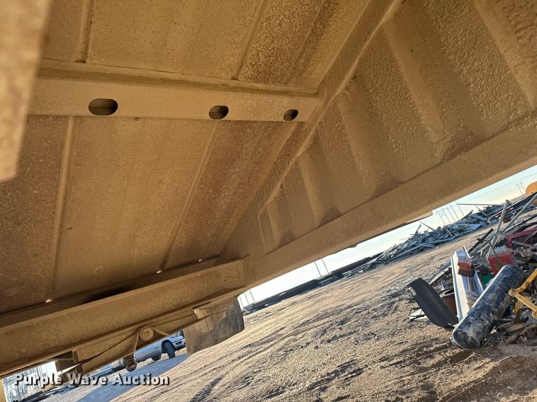 image for item DX3936 2015 Construction Trailer Specialist BDT-40 bottom dump trailer