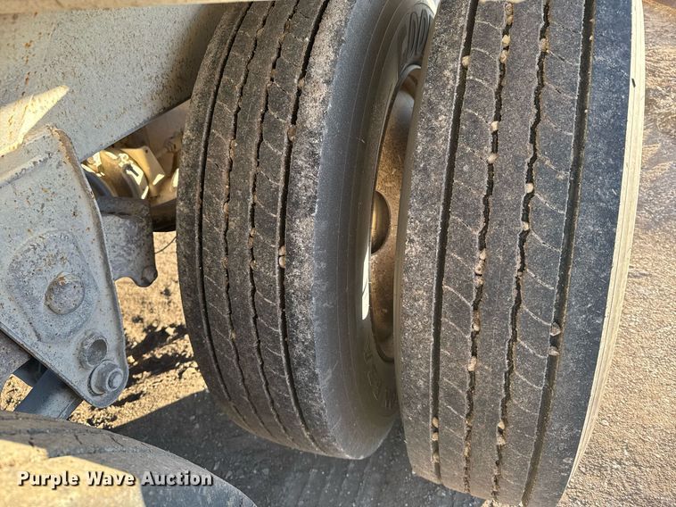 image for item DX3936 2015 Construction Trailer Specialist BDT-40 bottom dump trailer