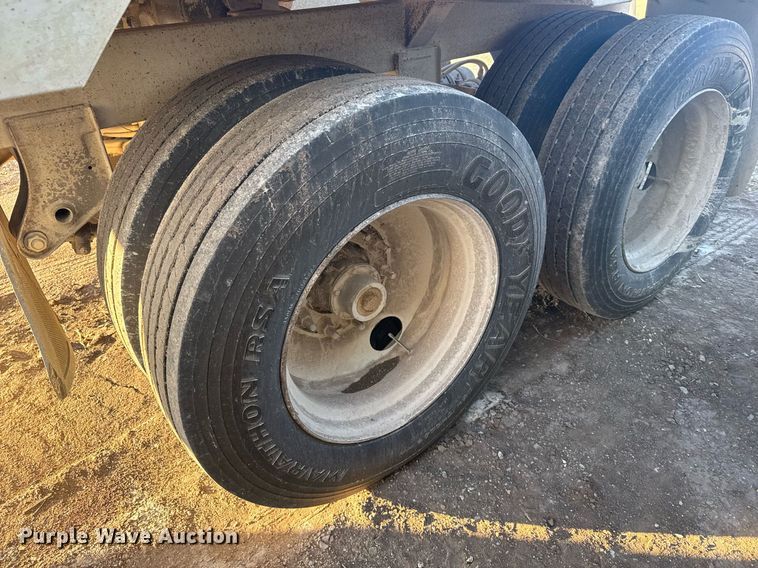 image for item DX3936 2015 Construction Trailer Specialist BDT-40 bottom dump trailer