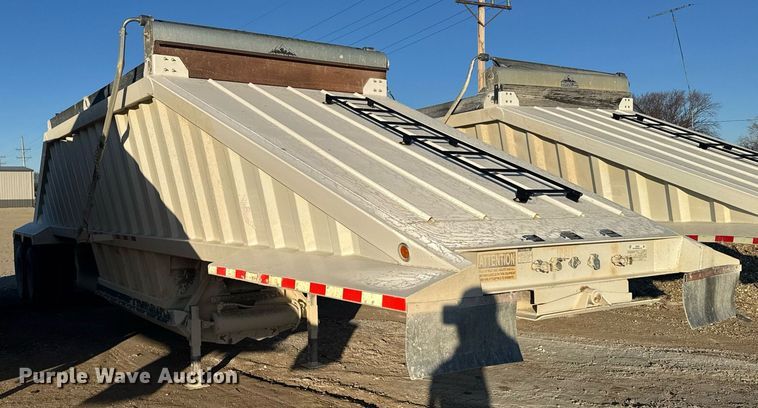 image for item DX3937 2015 Construction Trailer Specialists BDT-40 bottom dump trailer