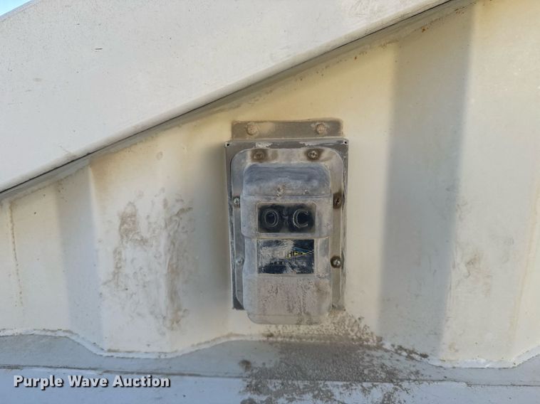 image for item DX3937 2015 Construction Trailer Specialists BDT-40 bottom dump trailer