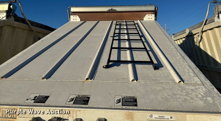 image for item DX3937 2015 Construction Trailer Specialists BDT-40 bottom dump trailer