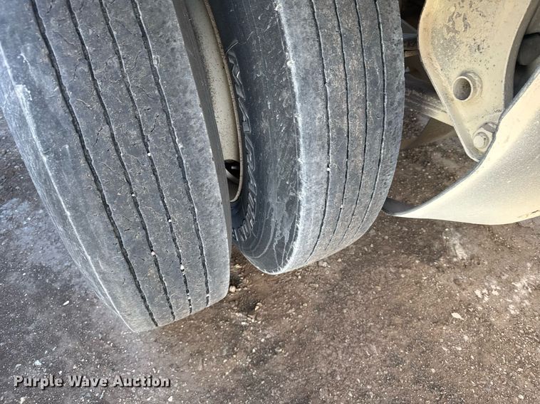 image for item DX3937 2015 Construction Trailer Specialists BDT-40 bottom dump trailer