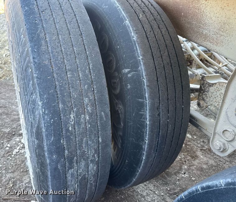 image for item DX3937 2015 Construction Trailer Specialists BDT-40 bottom dump trailer