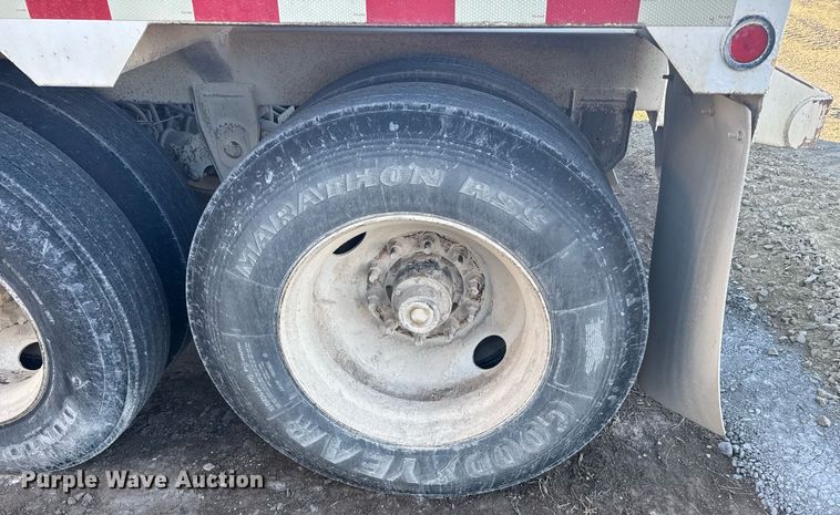 image for item DX3937 2015 Construction Trailer Specialists BDT-40 bottom dump trailer