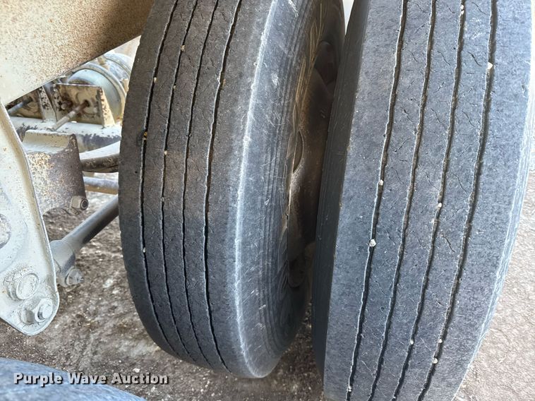 image for item DX3937 2015 Construction Trailer Specialists BDT-40 bottom dump trailer