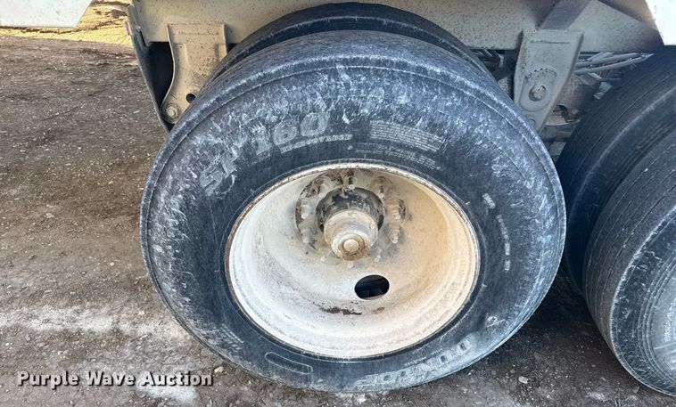 image for item DX3937 2015 Construction Trailer Specialists BDT-40 bottom dump trailer