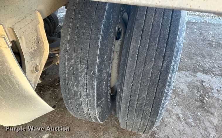 image for item DX3937 2015 Construction Trailer Specialists BDT-40 bottom dump trailer