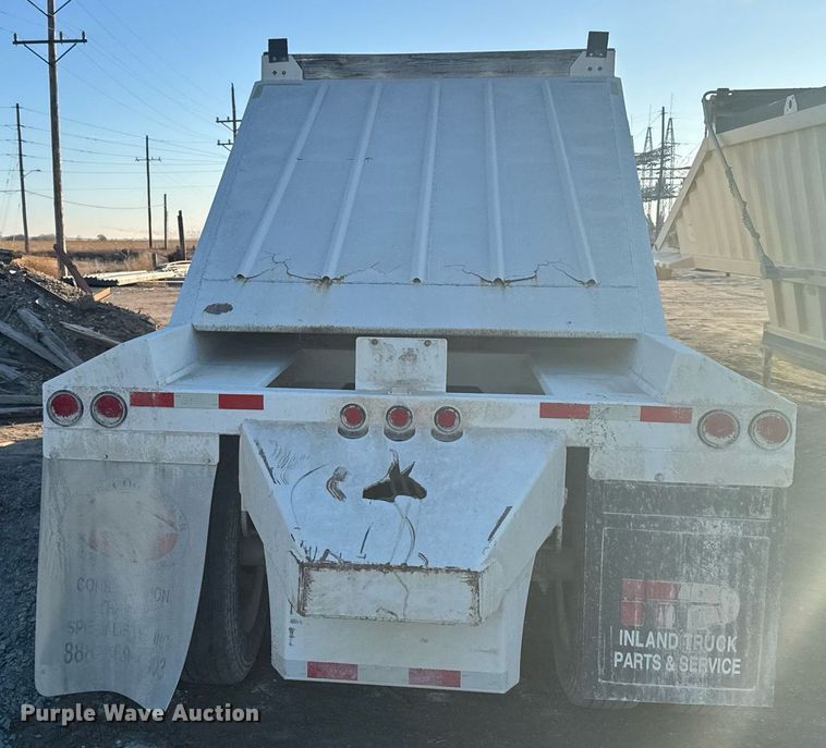 image for item DX3938 2015 Construction Trailer Specialists BDT-40 bottom dump trailer