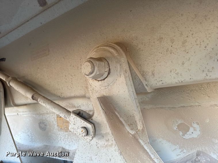 image for item DX3938 2015 Construction Trailer Specialists BDT-40 bottom dump trailer