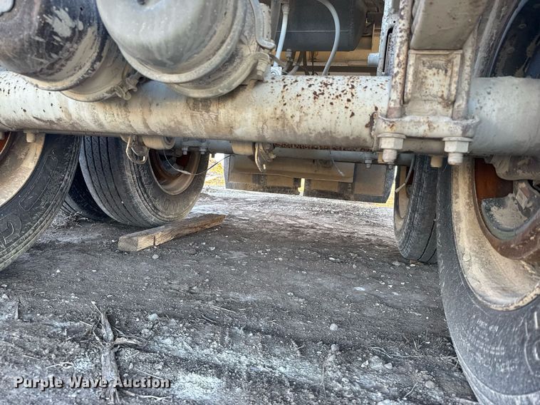 image for item DX3938 2015 Construction Trailer Specialists BDT-40 bottom dump trailer