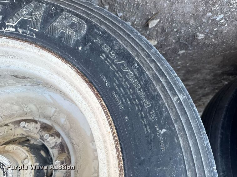 image for item DX3938 2015 Construction Trailer Specialists BDT-40 bottom dump trailer