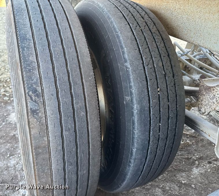 image for item DX3938 2015 Construction Trailer Specialists BDT-40 bottom dump trailer