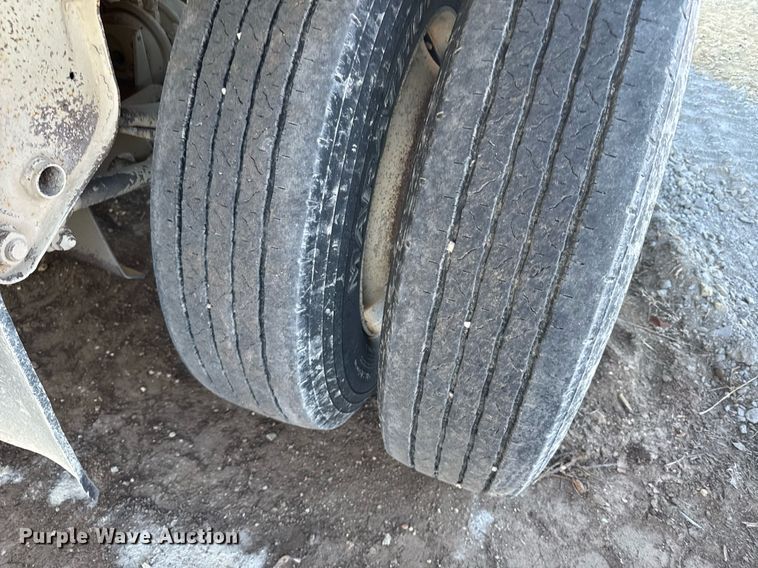 image for item DX3938 2015 Construction Trailer Specialists BDT-40 bottom dump trailer